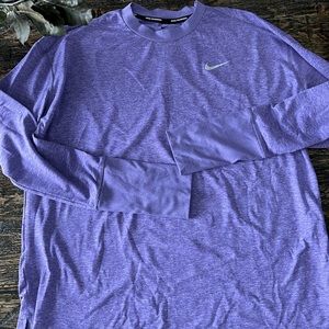 Nike dri fit long sleeve top crew neck